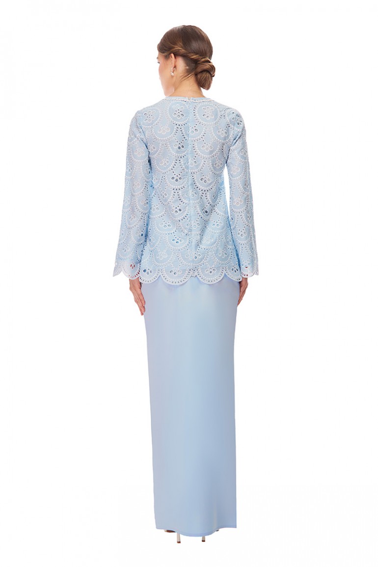 CHARISSA KURUNG IN LIGHT BLUE