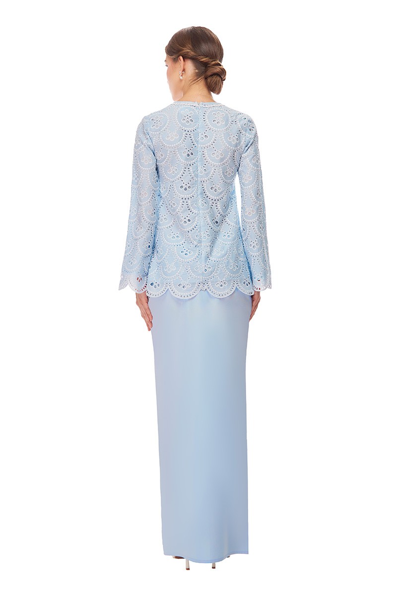 CHARISSA KURUNG IN LIGHT BLUE