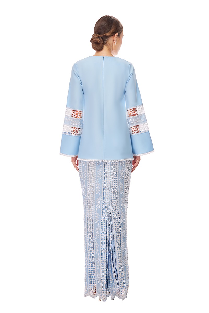 SHANTELL KURUNG IN SKY BLUE