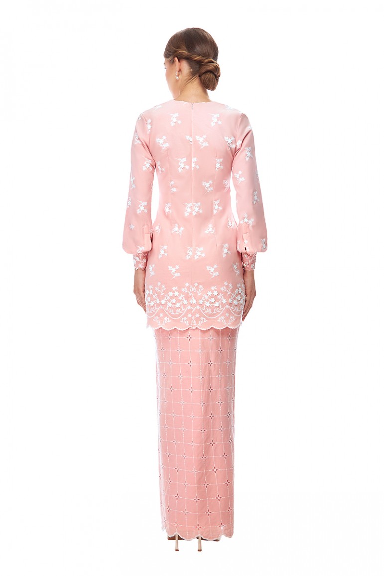 CATRIONA KURUNG IN LIGHT PINK