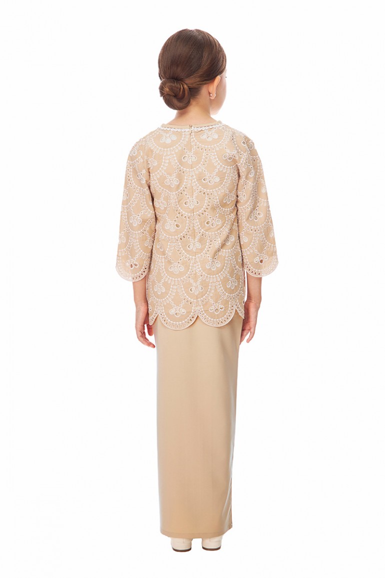 CHARISSA KURUNG KIDS IN NUDE