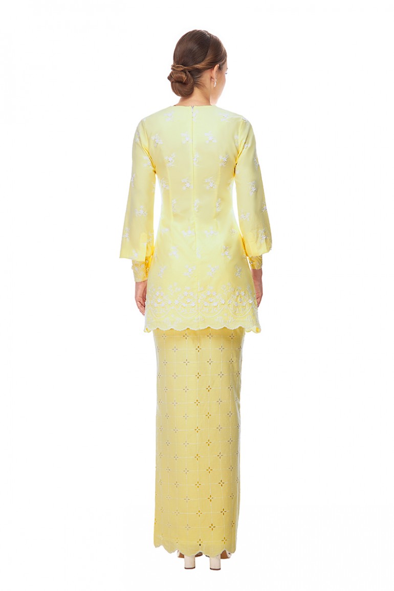 CATRIONA KURUNG IN LIGHT YELLOW