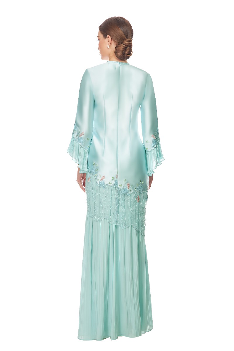 ELYNA KURUNG IN BABY BLUE