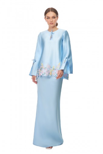 JENIPHER KURUNG IN BLUE