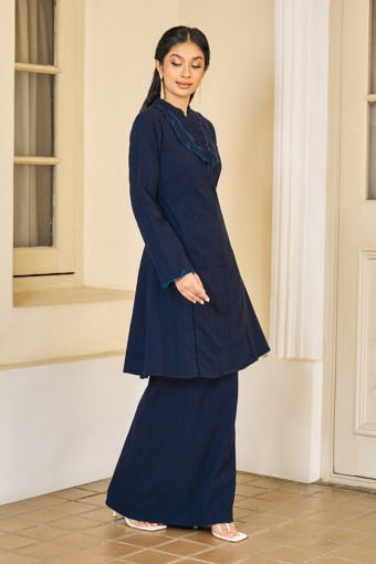 MAURA KURUNG IN NAVY BLUE