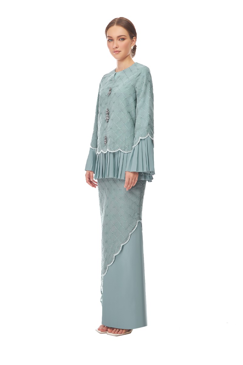 FELORA KURUNG IN WINDY BLUE