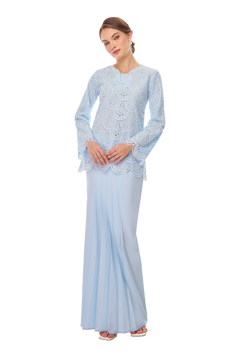 CHARISSA KURUNG IN LIGHT BLUE