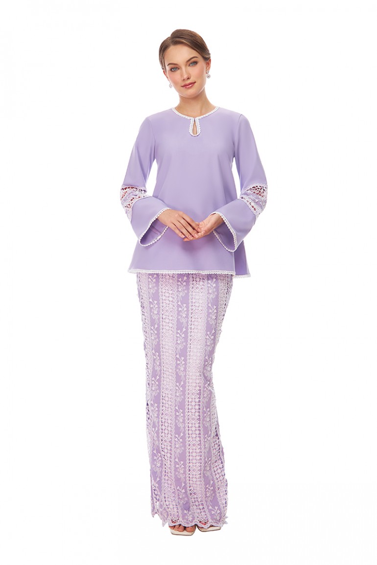 SHANTELL KURUNG IN PURPLE