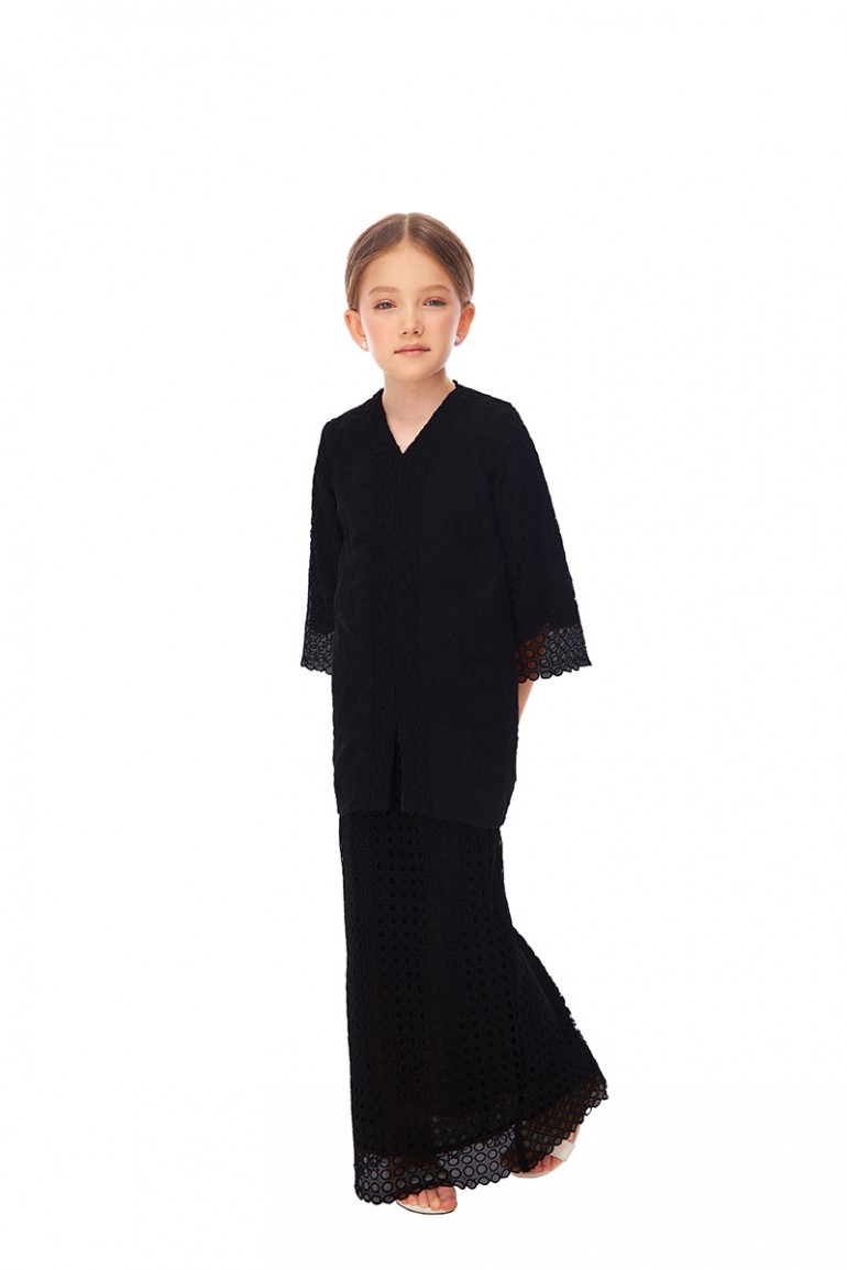 RIEYNAH KURUNG KIDS IN BLACK