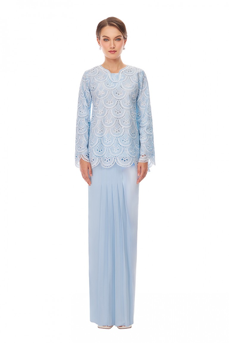 CHARISSA KURUNG IN LIGHT BLUE