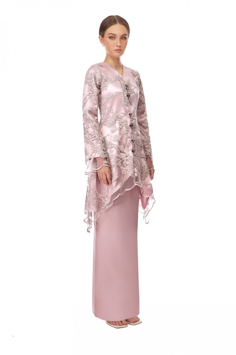 GEORGIA KURUNG IN ROSE GOLD