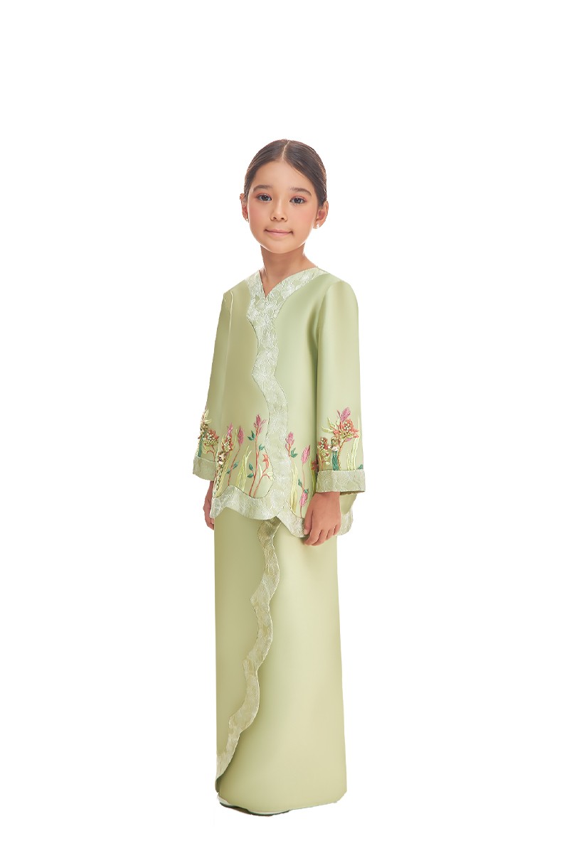 NAILA KURUNG KIDS IN APPLE GREEN