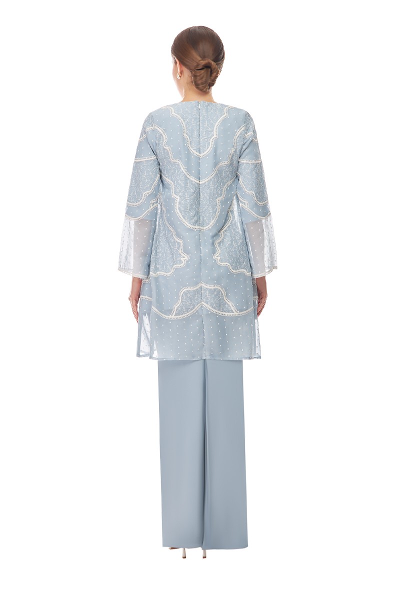 ILLIANNA KURUNG IN DUSTY BLUE