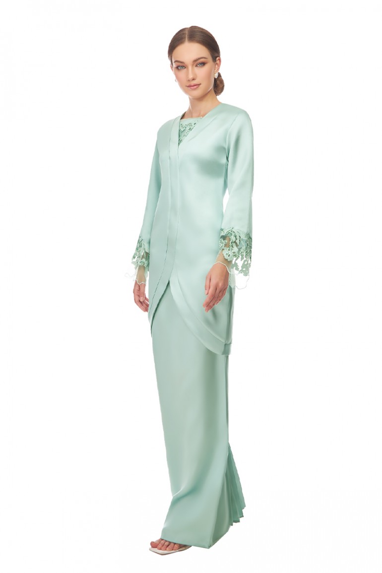 LOLA KURUNG IN DUSTY GREEN - A