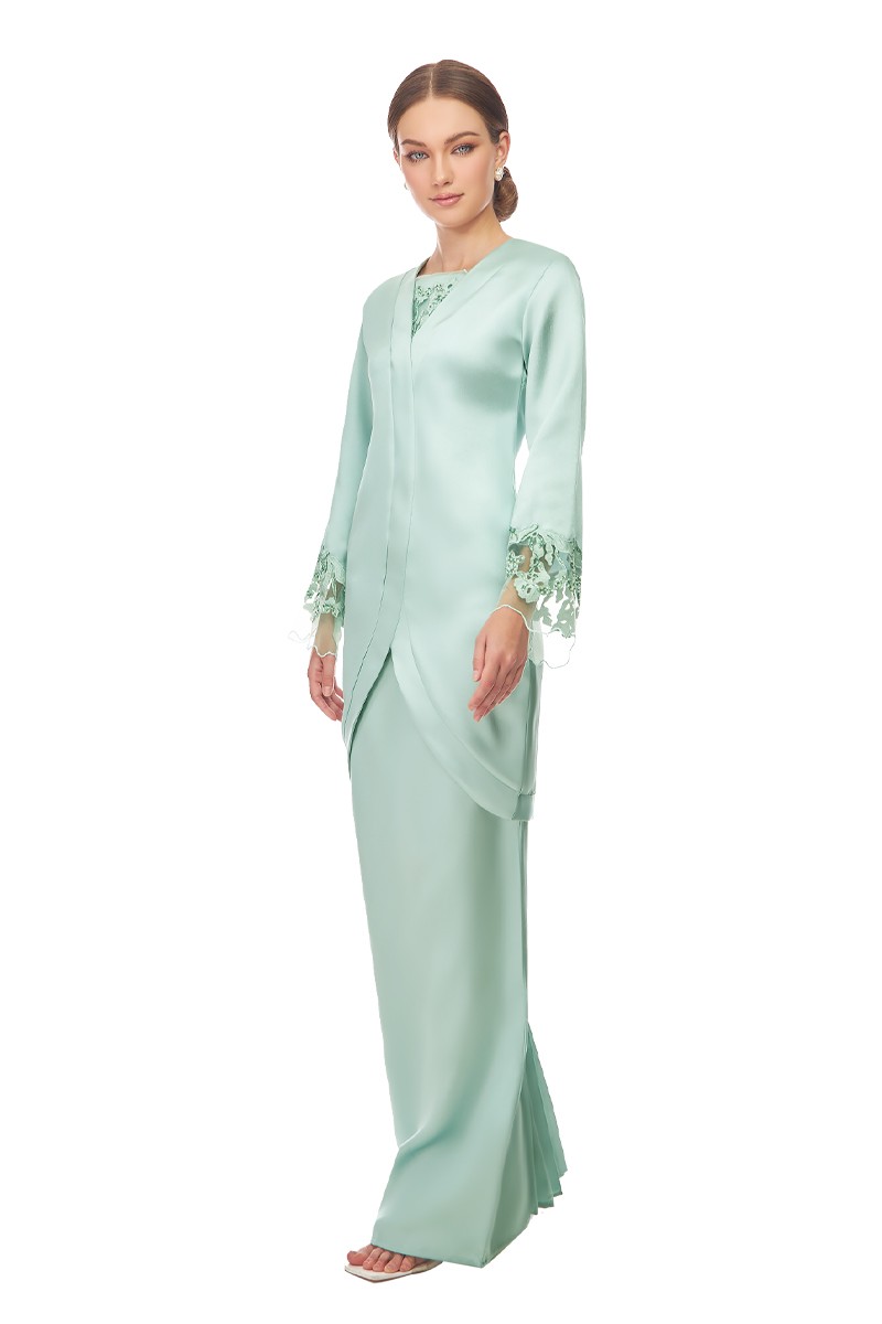 LOLA KURUNG IN DUSTY GREEN - A