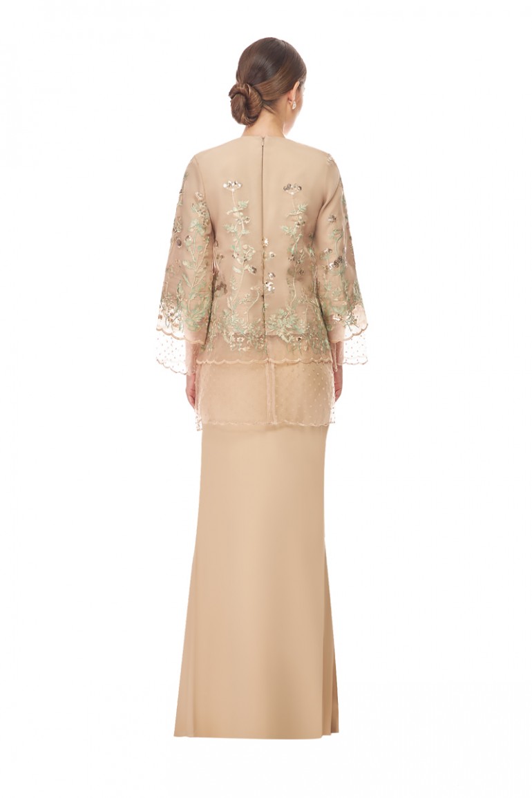 LUNA KURUNG IN CHAMPAGNE BEIGE