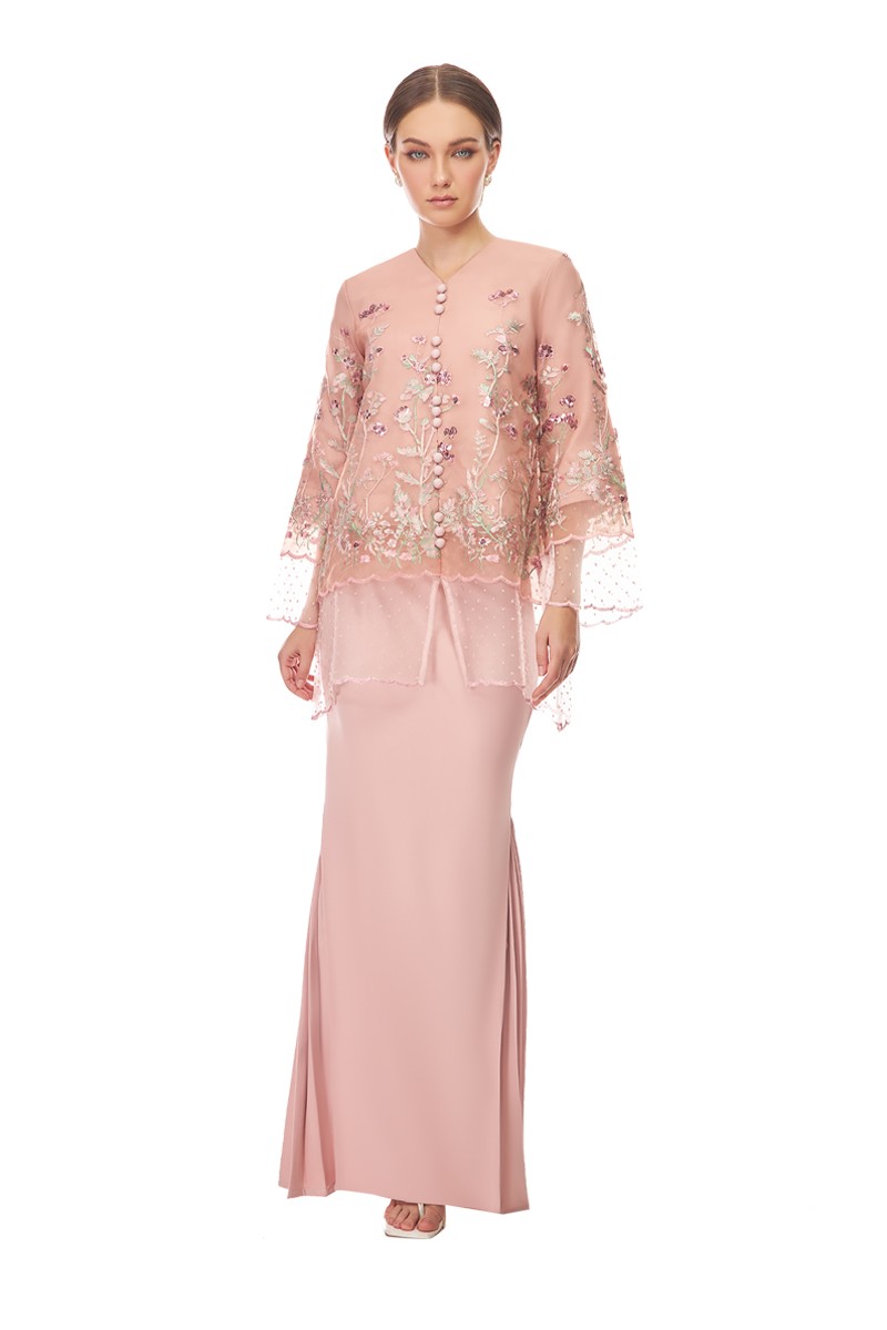 LUNA KURUNG IN DUSTY ROSE