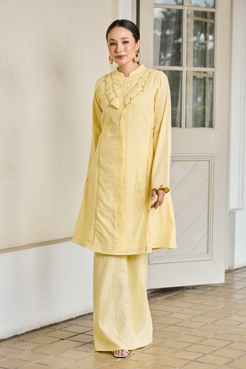 MAURA KURUNG IN LIGHT YELLOW