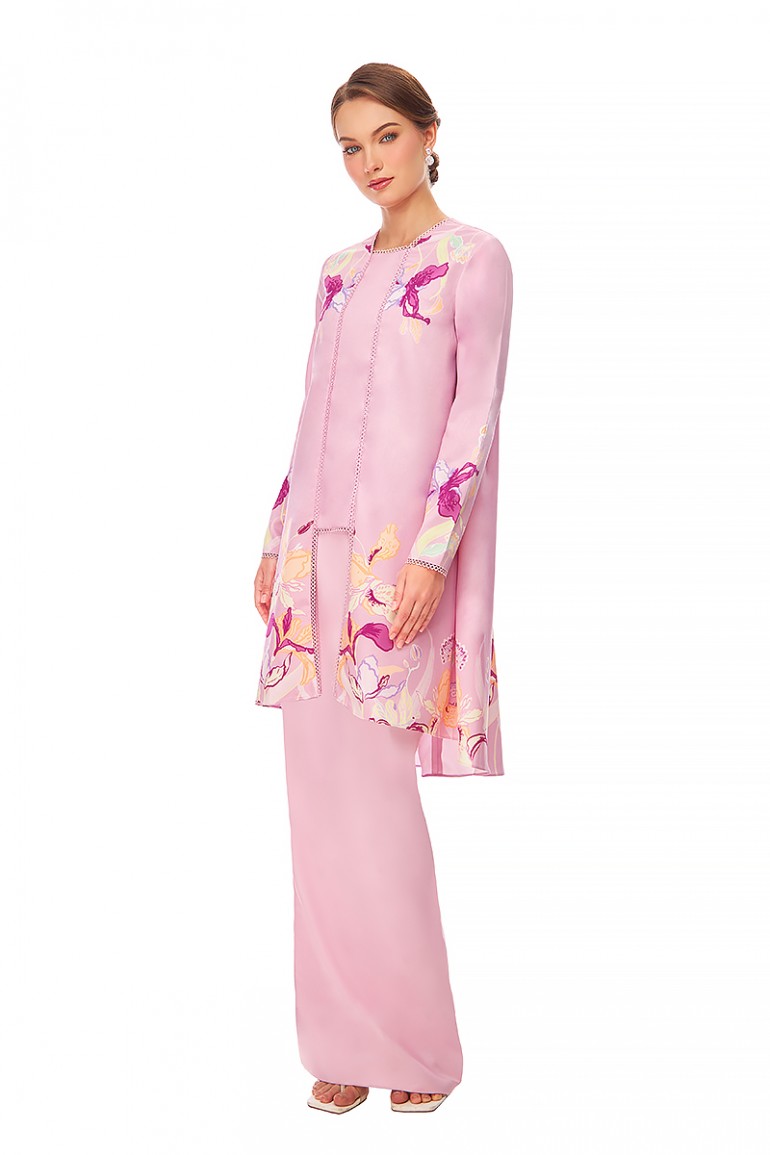 TWILA KURUNG IN PINK