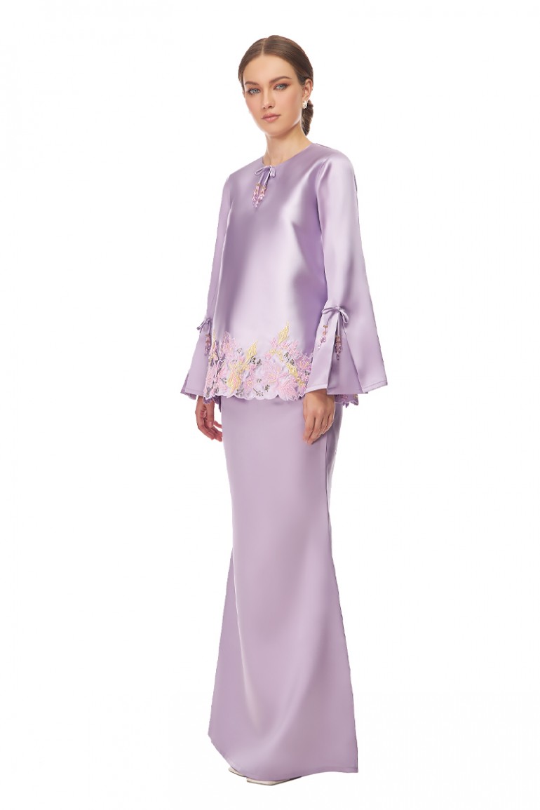 JENIPHER KURUNG IN PURPLE