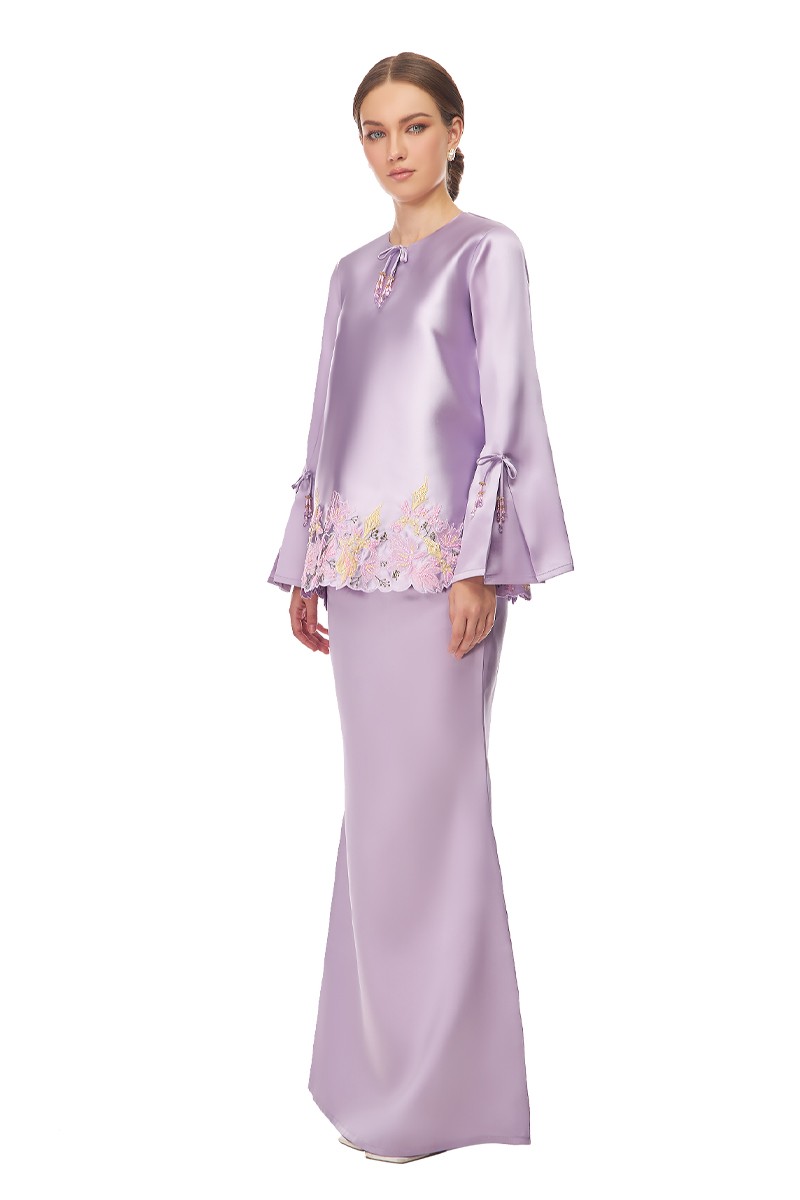 JENIPHER KURUNG IN PURPLE