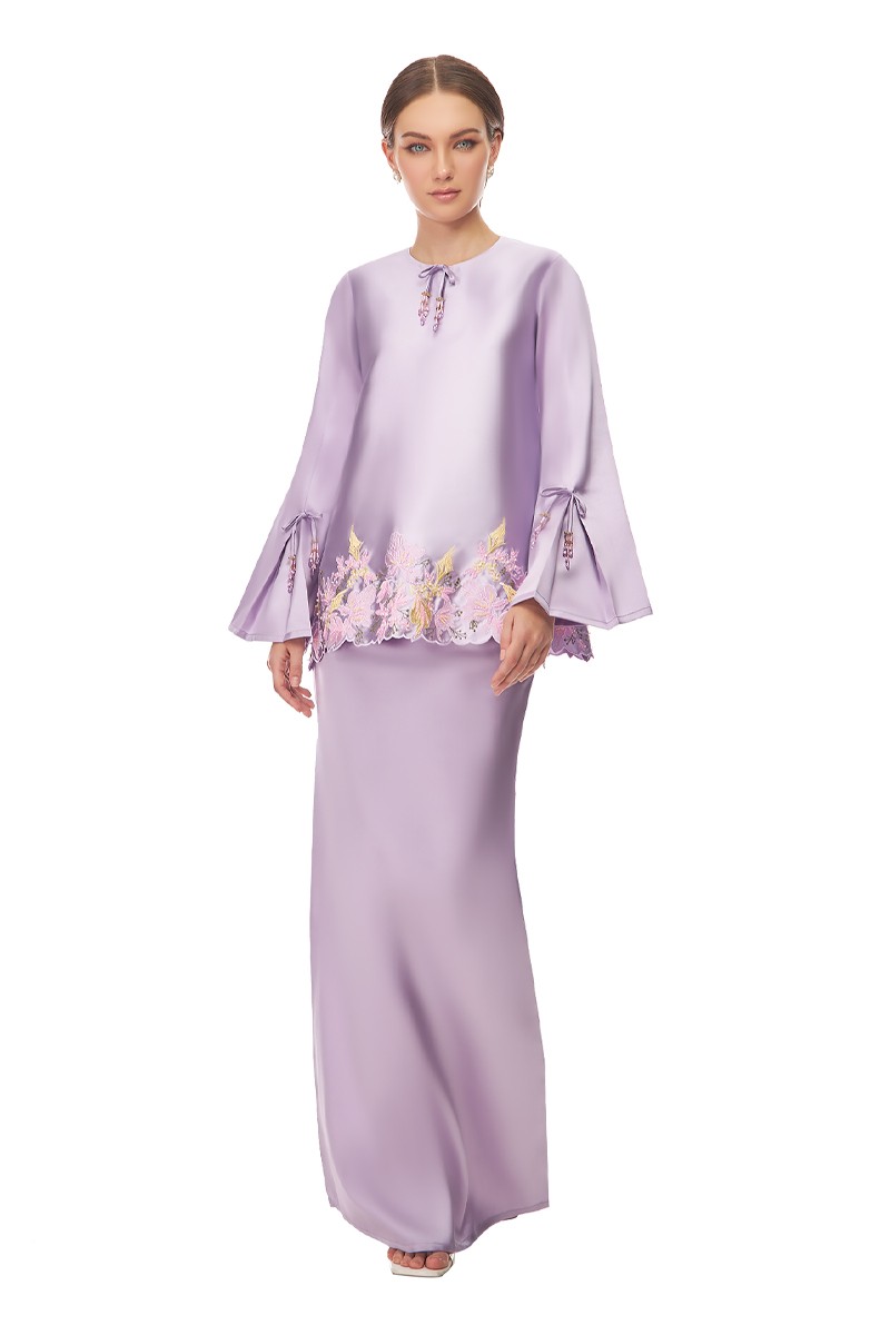 JENIPHER KURUNG IN PURPLE