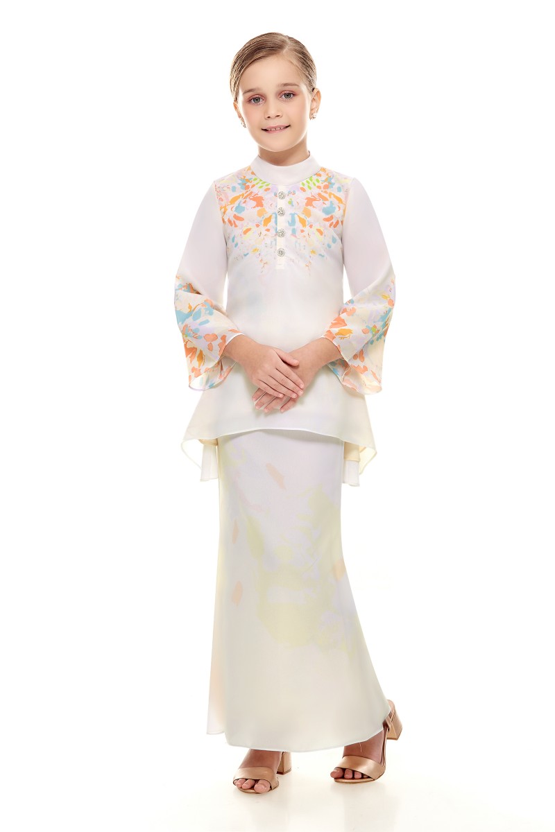 JannahNoe | Kurung Modern Wear | Scarves | Baju Kurung | Brides Series ...