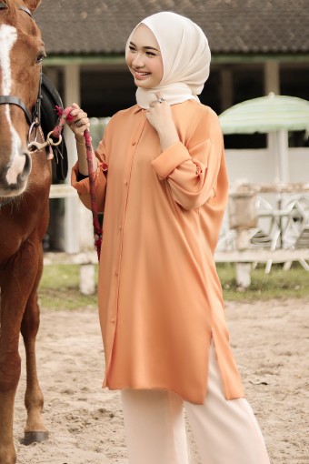 TANYA LONG SHIRT IN CABTALOGUE ORANGE