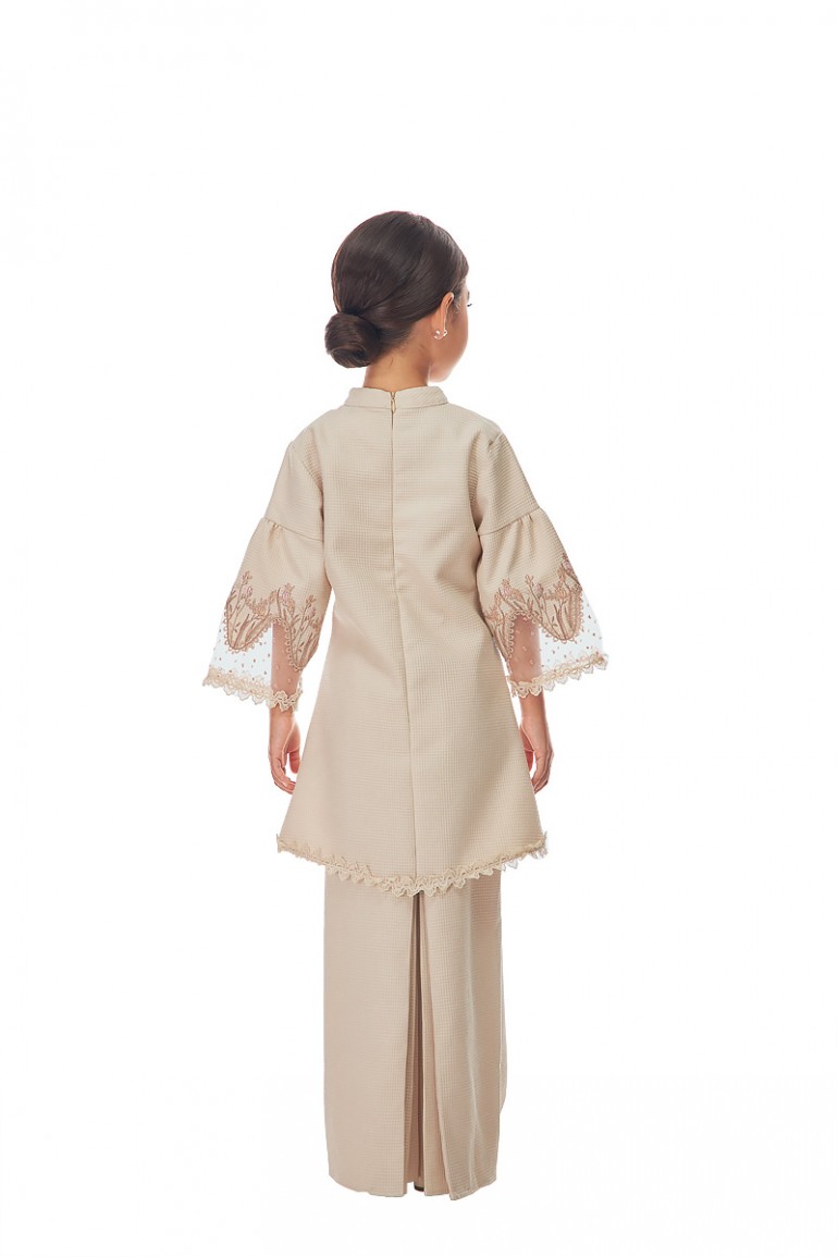 MAISIE KURUNG KIDS IN BEIGE