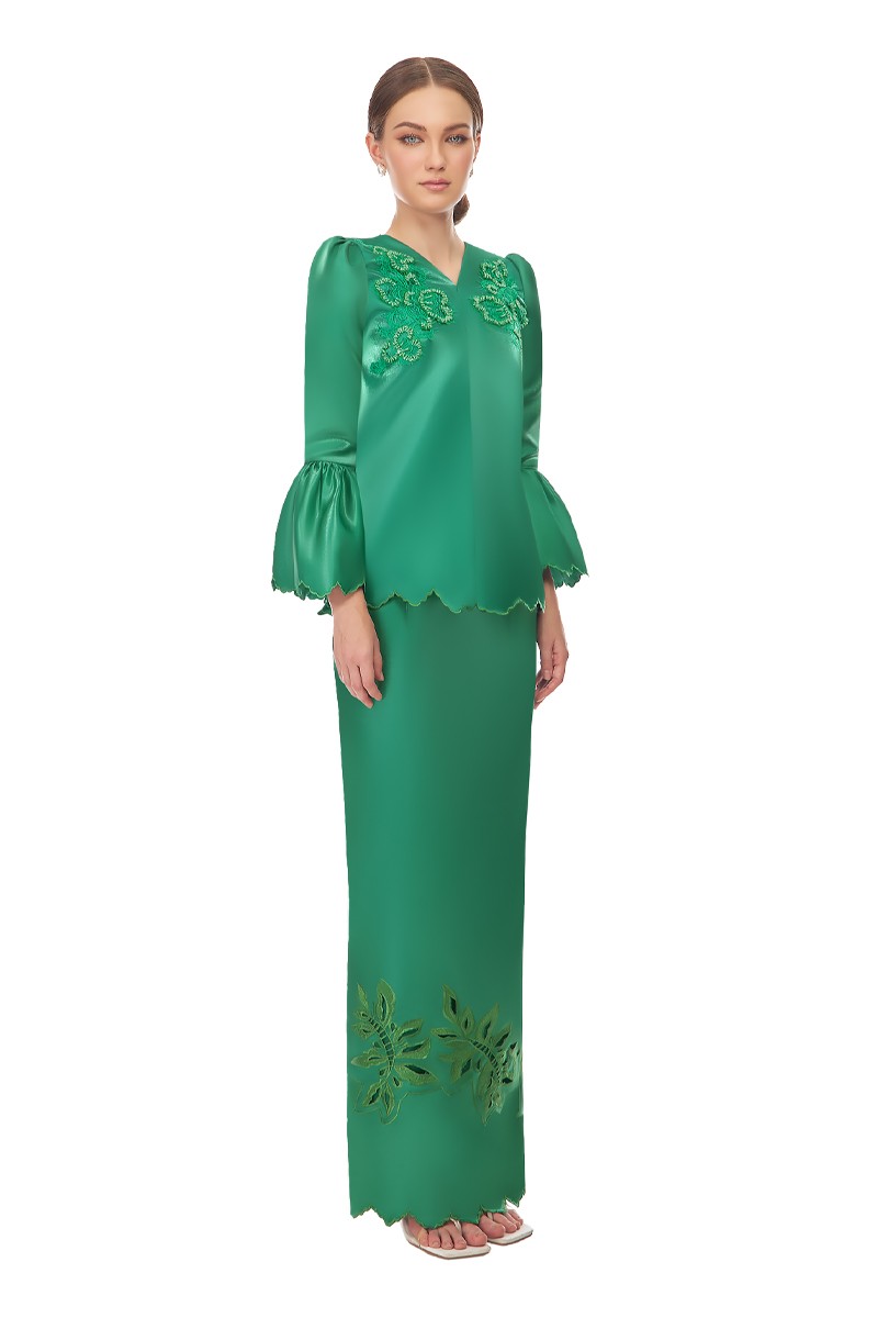 LALITHA KURUNG IN EMERALD GREEN