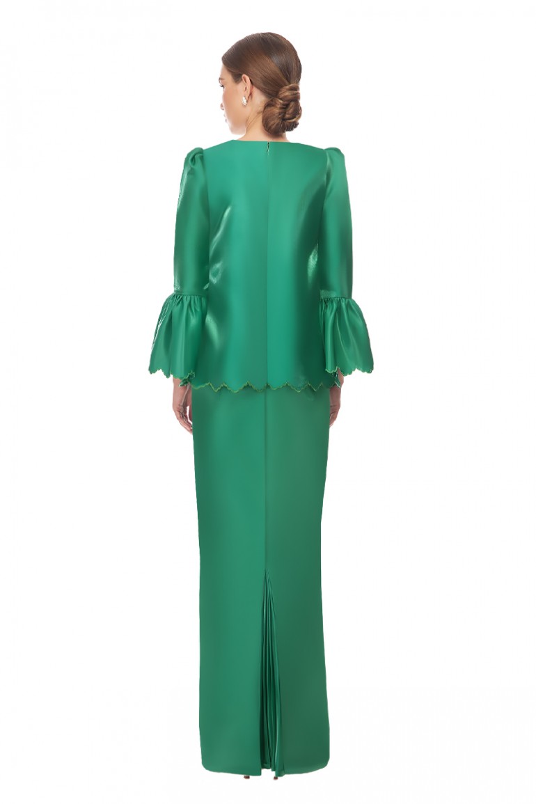 LALITHA KURUNG IN EMERALD GREEN