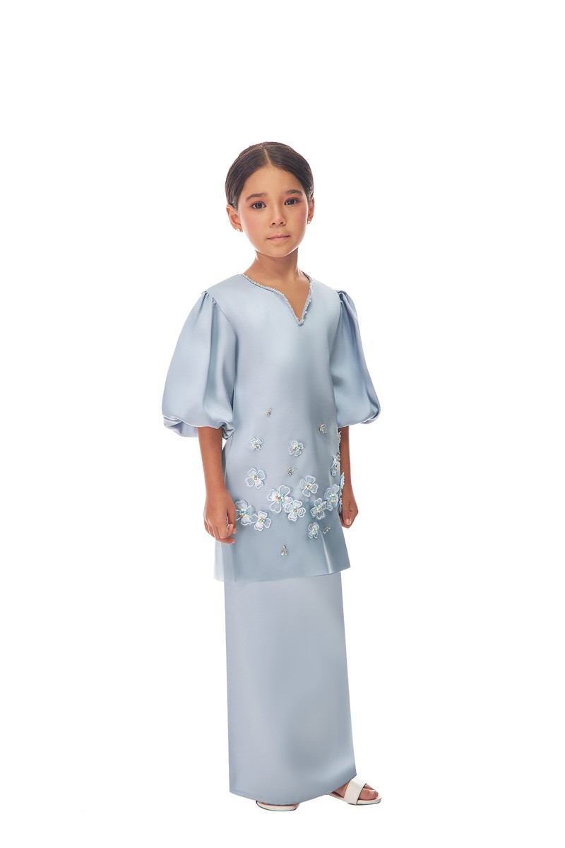 NOELLE KURUNG KIDS IN DUSTY BLUE