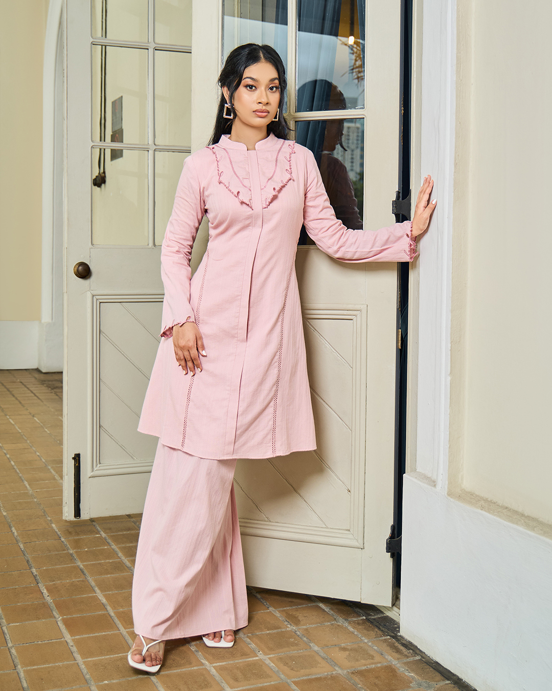 ESSENTIAL KURUNG 2024